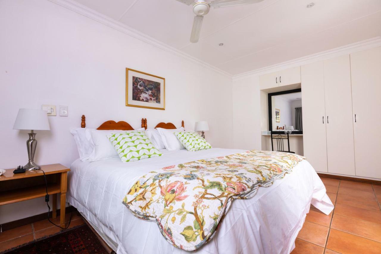Bed and Breakfast Olive Tree Farm à Magaliesburg Extérieur photo