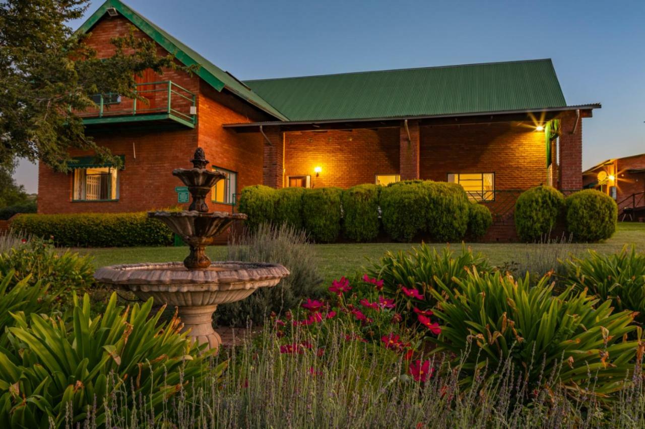 Bed and Breakfast Olive Tree Farm à Magaliesburg Extérieur photo